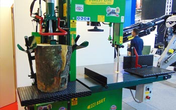 Macchina in esposizione in fiera