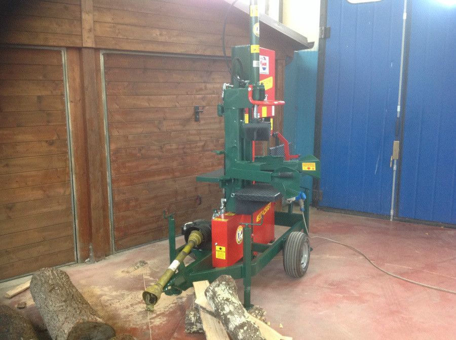 MODELLO SEGA A NASTRO 500 C.S.I.E.T. CARRELLATA COMBINATA CON SPACCALEGNA IDRAULICO VERTICALE GIREVOLE DA 10 TONNELLATE