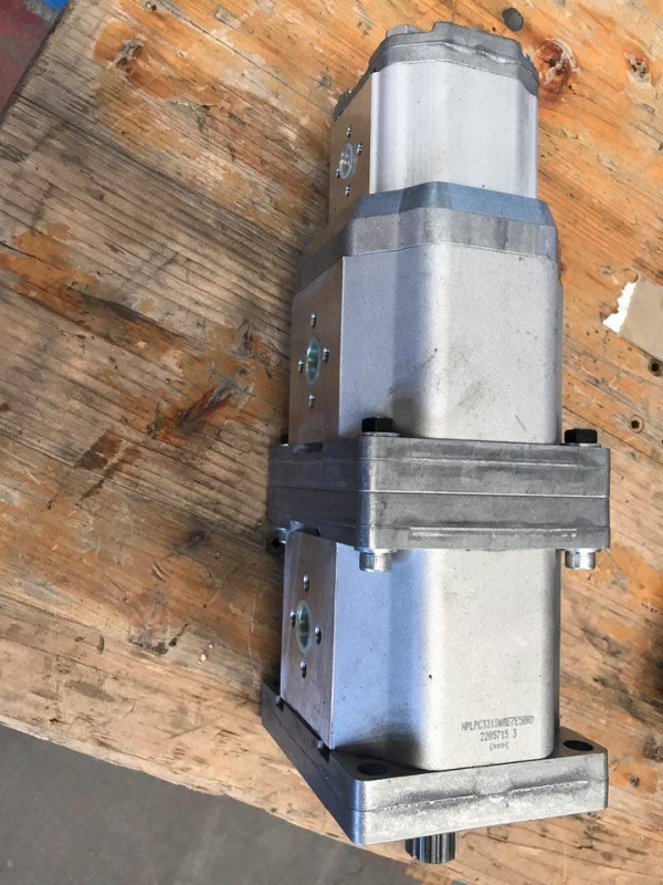 POMPA TRIPLA PER SUPERMATIC